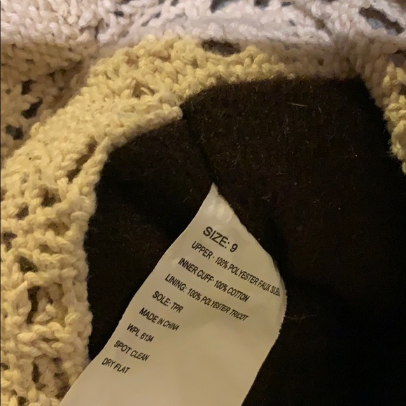 Muk Luks boots barely worn size 8 - Picture 3 of 3